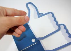 Datenpanne Facebook Fremede Mail-adressen